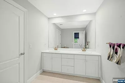 309 Skyridge Road, Franklin Lakes, NJ 07417 - Photo 29