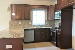 426 Jersey Street 1+ground Fl, Harrison, NJ 07029 - Photo 7