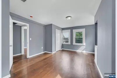 513 Sandford, Newark, NJ 07106 - Photo 27