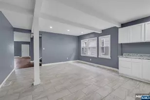 513 Sandford, Newark, NJ 07106 - Photo 17