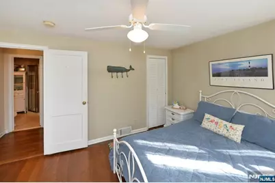 65 Clover Court, New Milford, NJ 07646 - Photo 23