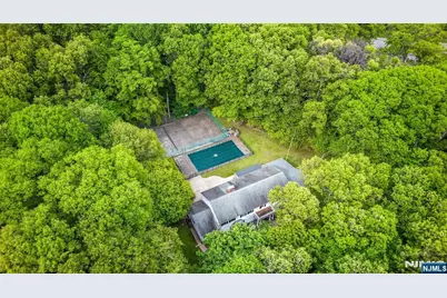 75 Woodcliff Lake Road, Saddle River, NJ 07458 - Photo 9