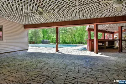 962 Arapaho Trail, Franklin Lakes, NJ 07417 - Photo 19