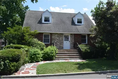 14 6th Street 2nd Fl #2nd FL, Englewood Cliffs, NJ 07632 - Photo 1