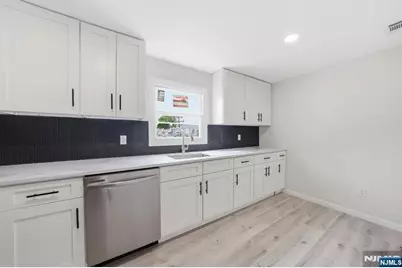 551 Schuyler Avenue, North Arlington, NJ 07031 - Photo 17