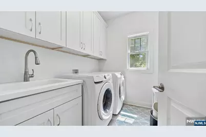 191 Jefferson Avenue, Tenafly, NJ 07670 - Photo 49