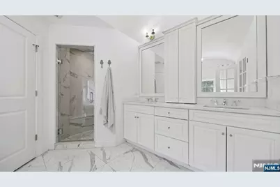 191 Jefferson Avenue, Tenafly, NJ 07670 - Photo 21