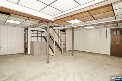 388 Allaire Avenue, Leonia, NJ 07605 - Photo 27