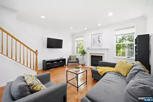 214 Swathmore Dr 2015, Nutley, NJ 07110 - Photo 17