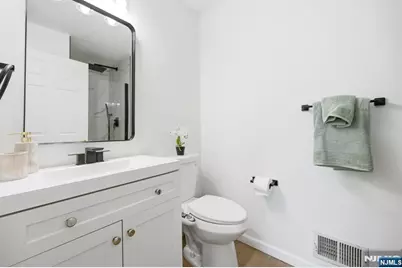 214 Swathmore Drive 2015 #2015, Nutley, NJ 07110 - Photo 27