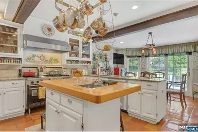 11 Lower Cross Road, Saddle River, NJ 07458 - Photo 9
