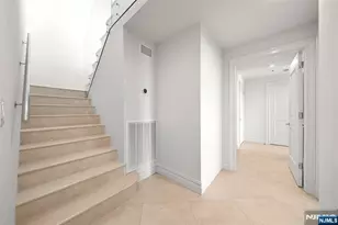 100 Carlyle Dr Vp6, Cliffside Park, NJ 07010 - Photo 25