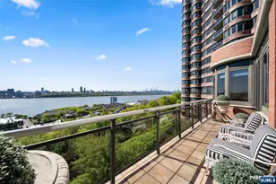 100 Carlyle Dr Vp6, Cliffside Park, NJ 07010 - Photo 15