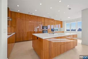 100 Carlyle Dr Vp6, Cliffside Park, NJ 07010 - Photo 19
