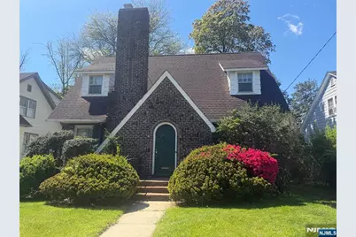 904 Ridgewood Road, Millburn, NJ 07041 - Photo 1