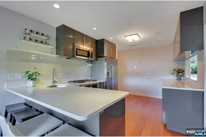 38 Ash Street, Englewood Cliffs, NJ 07632 - Photo 11