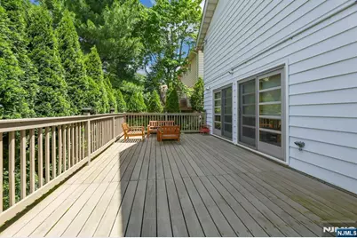 38 Ash Street, Englewood Cliffs, NJ 07632 - Photo 21