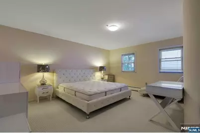 38 Ash Street, Englewood Cliffs, NJ 07632 - Photo 17