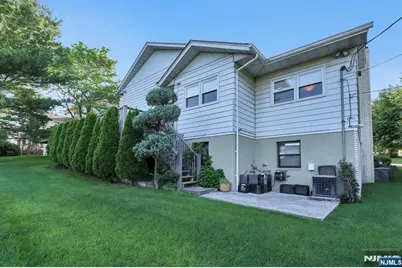 38 Ash Street, Englewood Cliffs, NJ 07632 - Photo 21