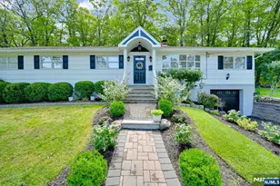 151 Page Dr, Oakland, NJ 07436 - Photo 3