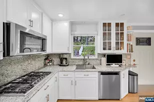 151 Page Dr, Oakland, NJ 07436 - Photo 15