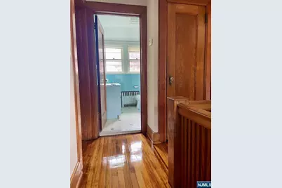 35 Mulder Lane, Midland Park, NJ 07432 - Photo 5