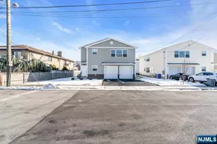 4 Rossi Ct 2B, South Hackensack Township, NJ 07606 - Photo 17