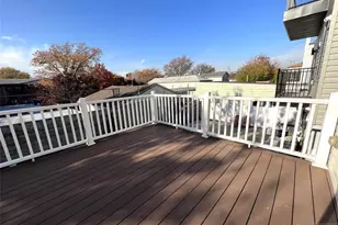 25 Wallis Ave, Jersey City, NJ 07306 - Photo 13