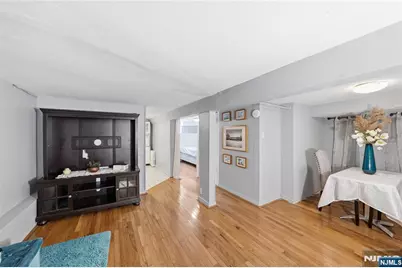 8401 2nd Avenue, North Bergen, NJ 07047 - Photo 11