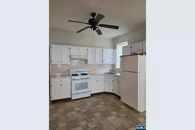 305 Harrison Avenue 2 #2, Garfield, NJ 07026 - Photo 3