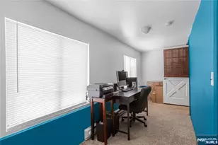 47 Van Pelt Pl, Little Falls Township, NJ 07424 - Photo 15