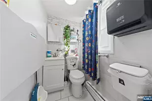 14-16 Dey St, Paterson, NJ 07503 - Photo 15