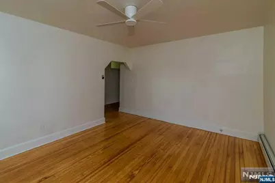 140 W Allendale Avenue 2B #2B, Allendale, NJ 07401 - Photo 3
