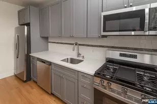 140 W Allendale Ave 2B, Allendale, NJ 07401 - Photo 13