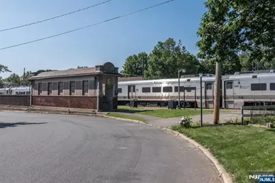 140 W Allendale Avenue 2B #2B, Allendale, NJ 07401 - Photo 13