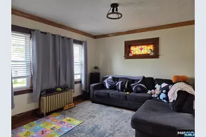 15-28 Parmelee Avenue 2 #2, Fair Lawn, NJ 07410 - Photo 5