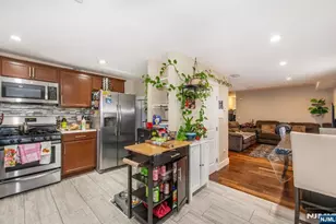21 Chestnut St, Garfield, NJ 07026 - Photo 5