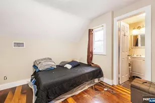 21 Chestnut St, Garfield, NJ 07026 - Photo 11
