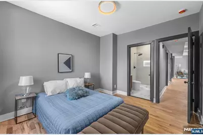 219 Clerk Street, Jersey City, NJ 07305 - Photo 11