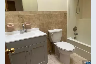 635B Ridge Road B #B, Lyndhurst Township, NJ 07071 - Photo 15