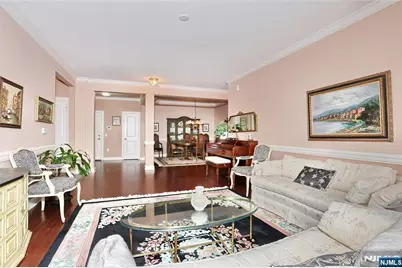 602 Four Seasons Lane, Montvale, NJ 07645 - Photo 7