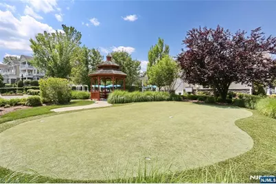 602 Four Seasons Lane, Montvale, NJ 07645 - Photo 33