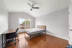 43 Henry Ave 2Fl, Palisades Park, NJ 07650 - Photo 17