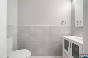 43 Henry Ave 2Fl, Palisades Park, NJ 07650 - Photo 13
