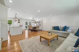 319 James Way, Wyckoff Township, NJ 07481 - Photo 5