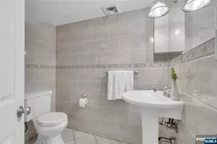 1053 Anderson Ave, Fort Lee, NJ 07024 - Photo 27