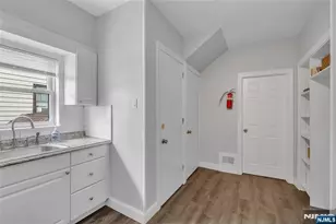 1053 Anderson Ave, Fort Lee, NJ 07024 - Photo 13