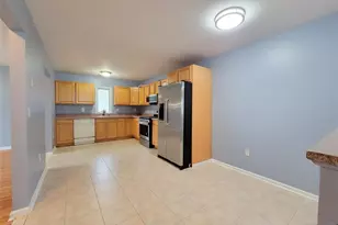 154 Norwood Ave 2, Lodi, NJ 07644 - Photo 3