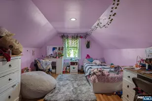22 Tuttle St, Wallington, NJ 07057 - Photo 31