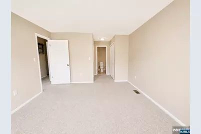 774 Sassafras Court, Mahwah, NJ 07430 - Photo 17